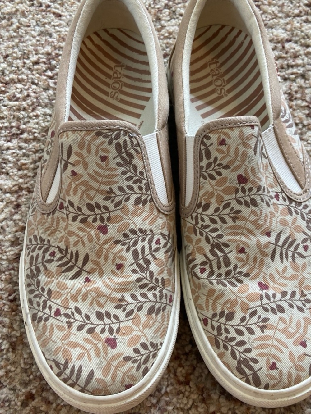Taos Footwear Beige Floral Slip-On Moccasins with Pink Accents